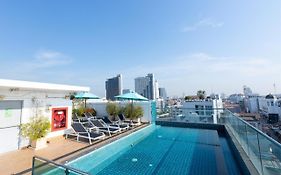 ฮอลิเดย์ อินน์ เอ็กซ์เพรส พัทยากลาง